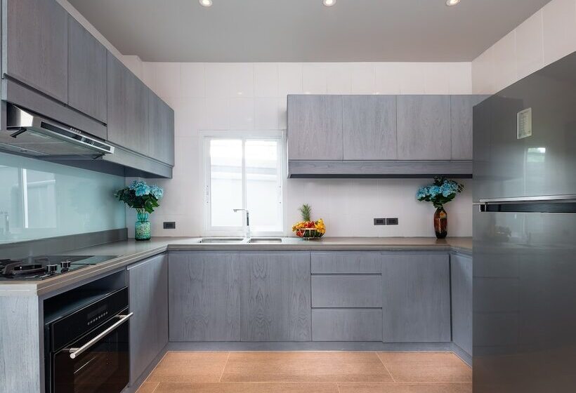 Karon Beach Pool Villa Sha Extra Plus