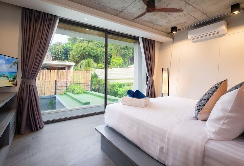 Karon Beach Pool Villa Sha Extra Plus