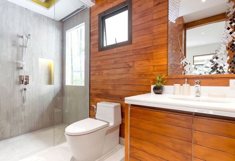 Karon Beach Pool Villa Sha Extra Plus