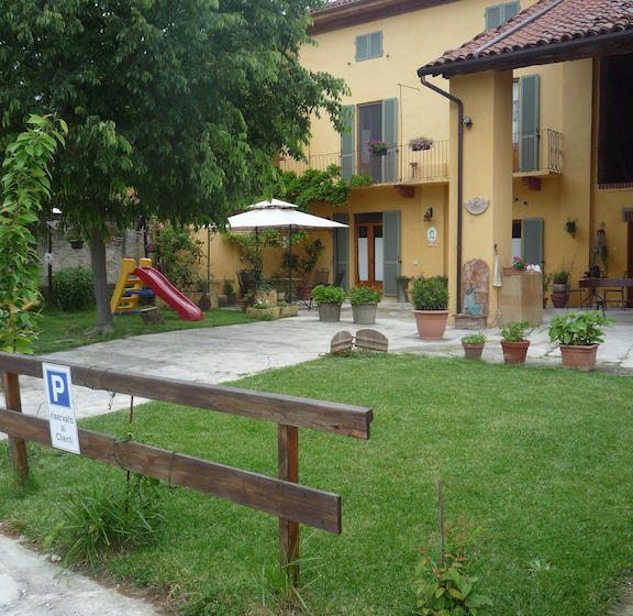 L'adele Bed & Breakfast