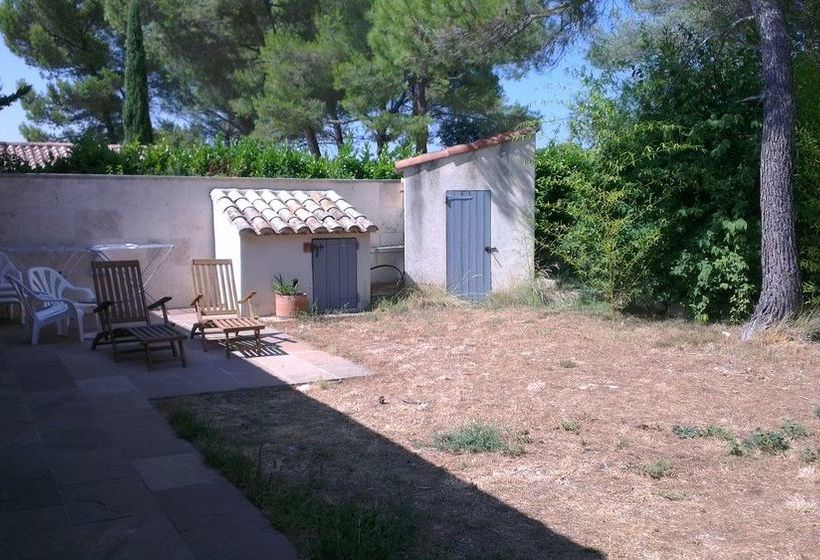 La Petite Maison Sous Les Pins