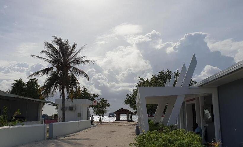 پانسیون Dream Inn Sun Beach Hotel Maldives