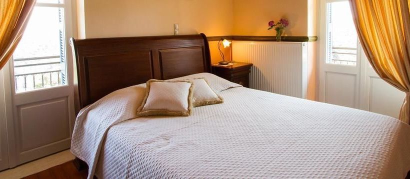 بنسيون Archontiko