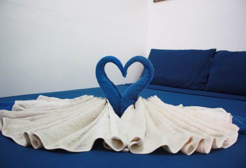 펜션 Lantern Inn Koh Lipe