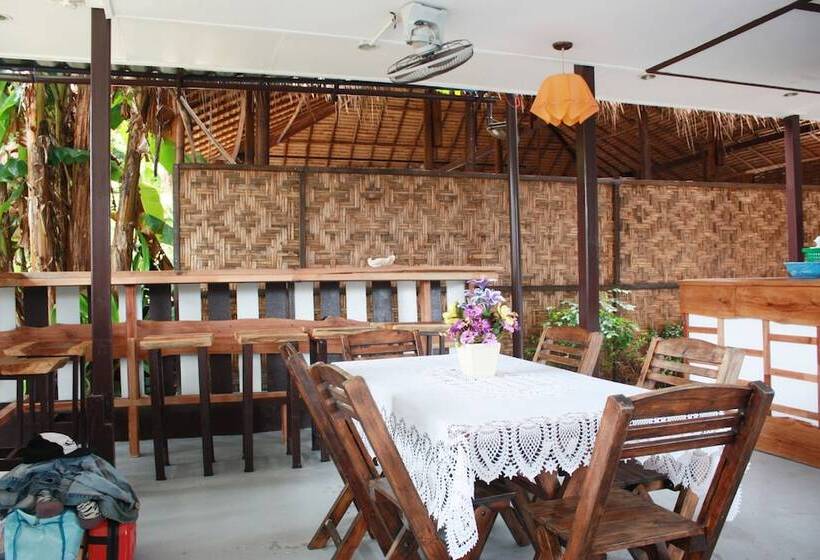 펜션 Lantern Inn Koh Lipe