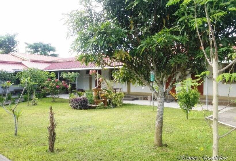 پانسیون Minine Guesthouse