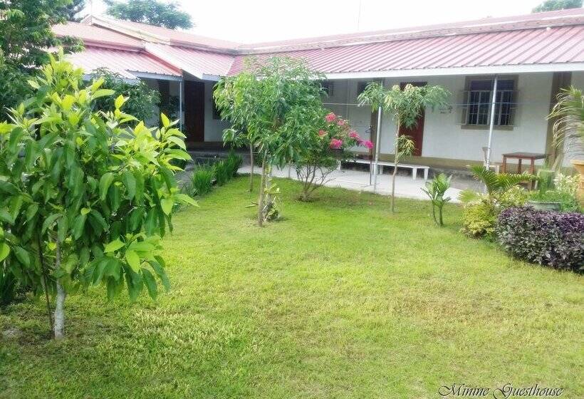 پانسیون Minine Guesthouse