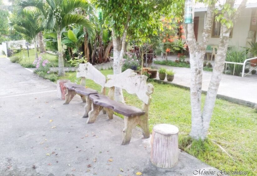 پانسیون Minine Guesthouse