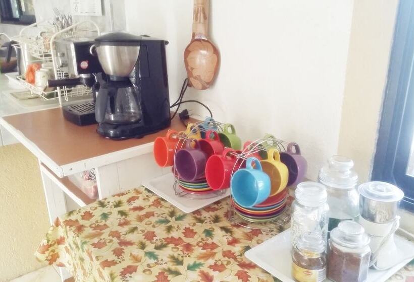 پانسیون Minine Guesthouse