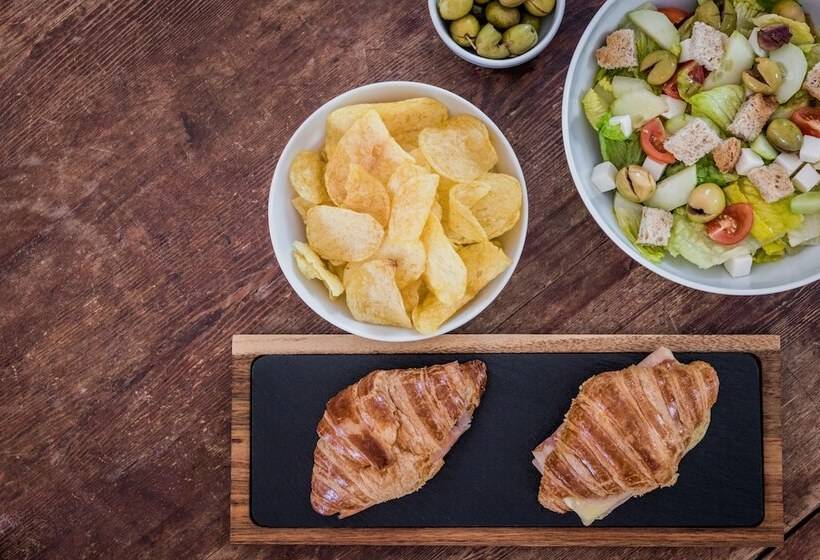 بنسيون Molo Luxury Suites Puerto Banus