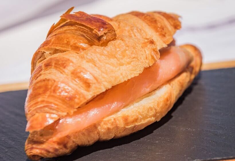 بنسيون Molo Luxury Suites Puerto Banus