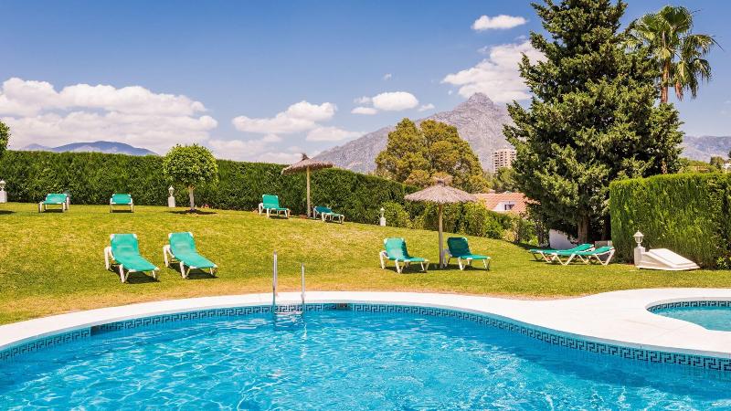 بنسيون Molo Luxury Suites Puerto Banus