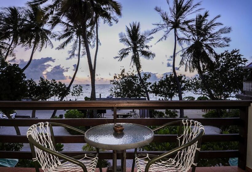 پانسیون Salt Beach