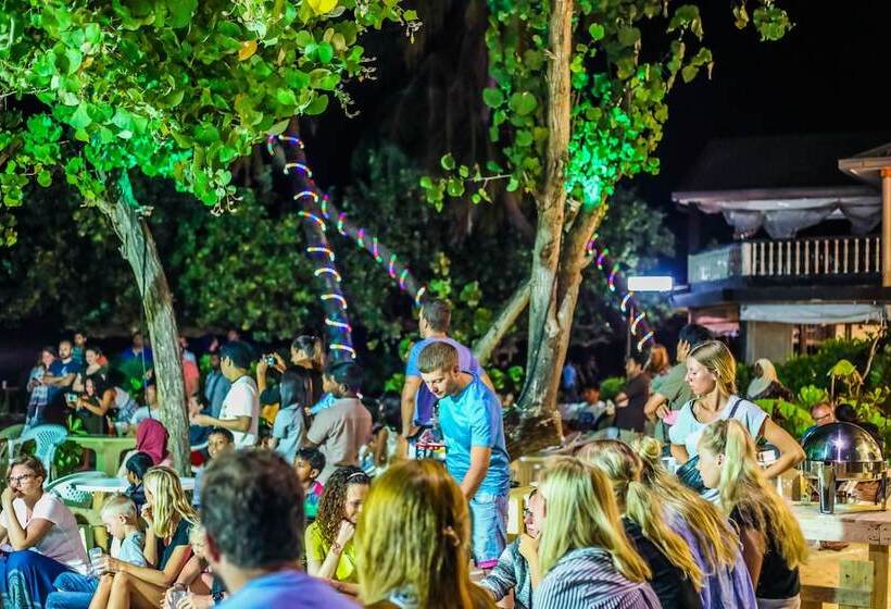 پانسیون Salt Beach