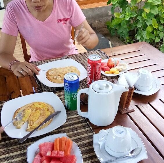 بنسيون Tiara Homestay Pemuteran Bali