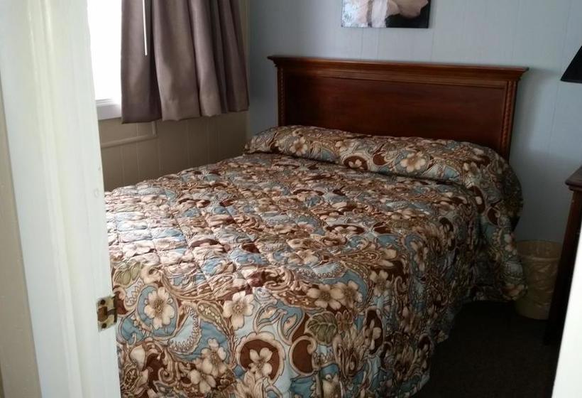 Pirate S Cove Motel