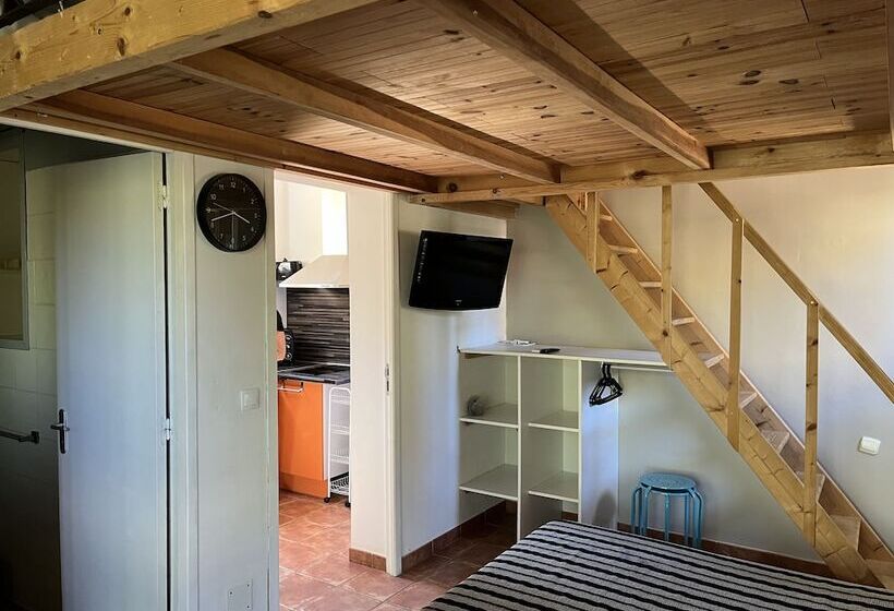 住所  Le Maquis Plage