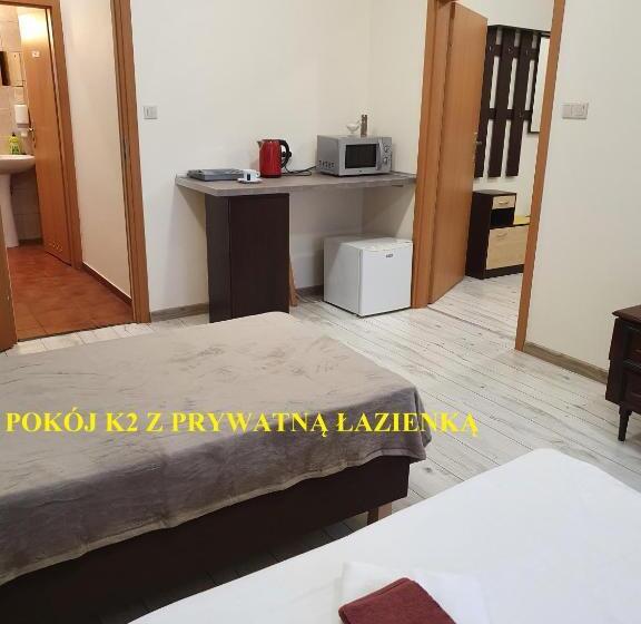 هاستل Centrum Noclegowe Ii