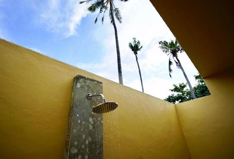 Pebble & Fins Bali Dive Resort