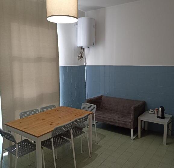 تختخواب و صبحانه Affittacamere Novoli