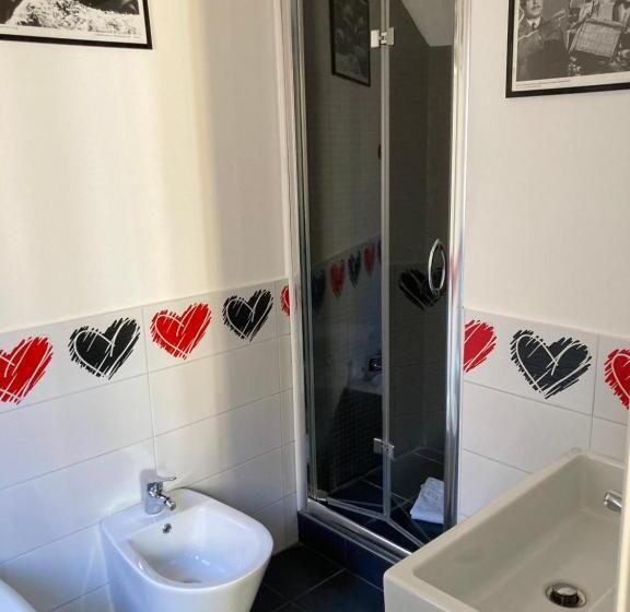 Bed and Breakfast Al Civico 32