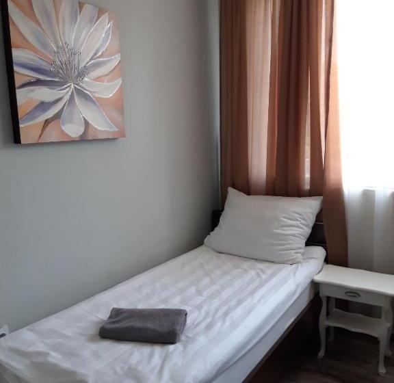 تختخواب و صبحانه Atmosfera