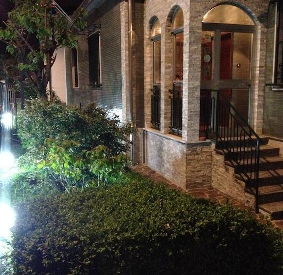 تختخواب و صبحانه Bed&Breakfast Milano