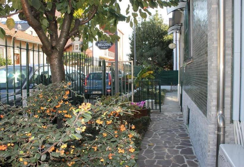 تختخواب و صبحانه Bed&Breakfast Milano