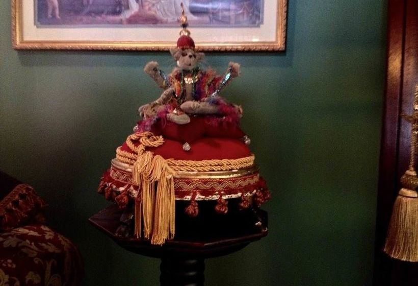 مبيت وإفطار Blue Crystal Hideaway