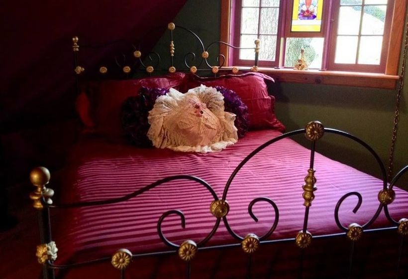 مبيت وإفطار Blue Crystal Hideaway