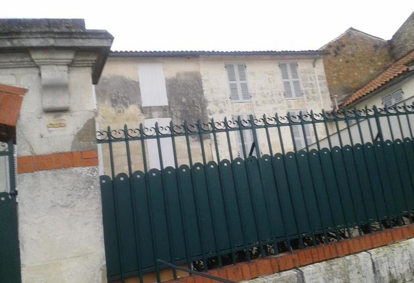 住宿加早餐 Chambres D Hôtes Bleynieruine De Rome