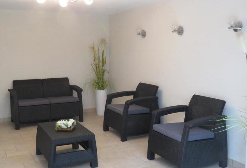 مبيت وإفطار Champagne Gilmaire Etienne