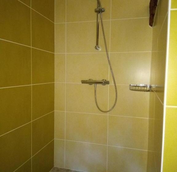 مبيت وإفطار Chateau De Champdolent