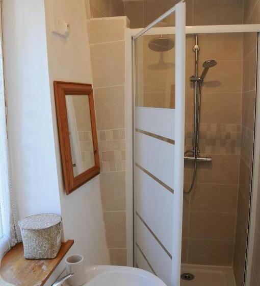 ベッドアンドブレックファースト Maison Rives   Village Du Livre De Montolieu