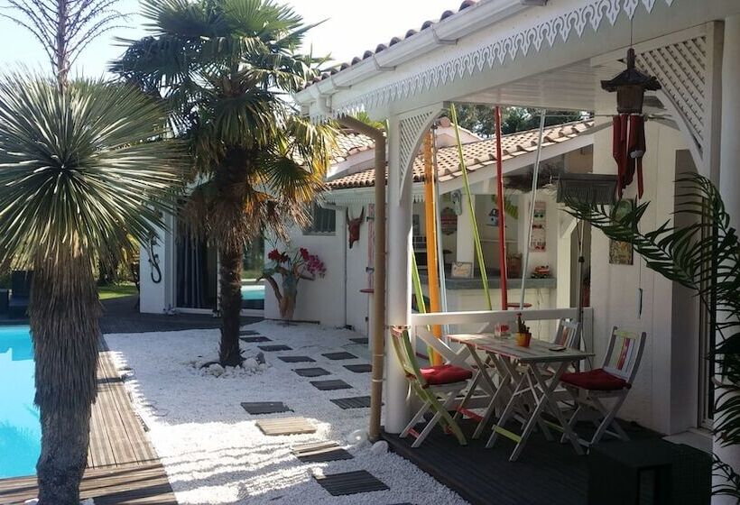 تختخواب و صبحانه Villa Caraîbes