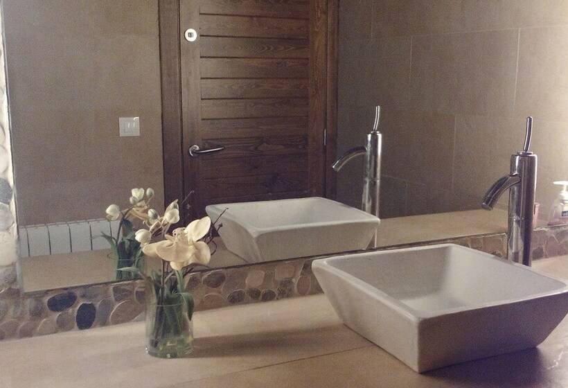 Casa Rural Paller I Cort Del Pairot