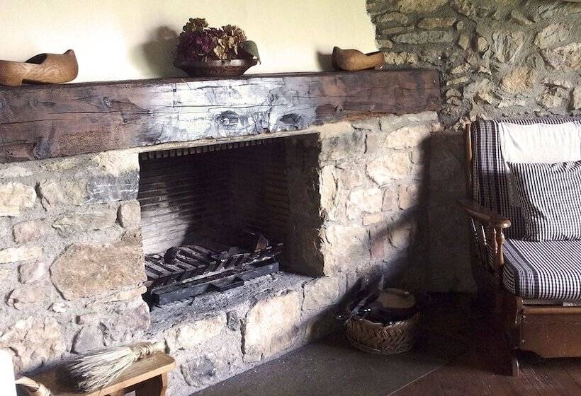 Casa Rural Paller I Cort Del Pairot