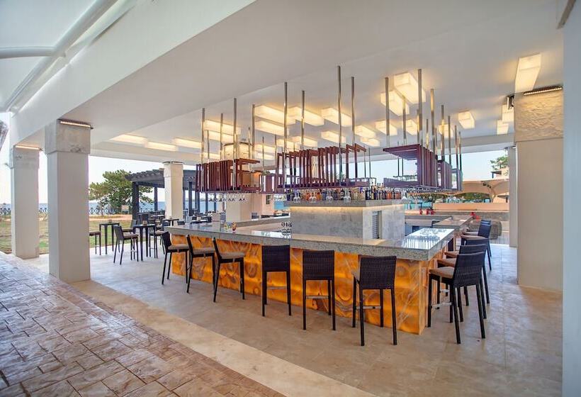 Grand Lido Negril Aunaturel, An Autograph Collection Allinclusive Resort  Adults Only