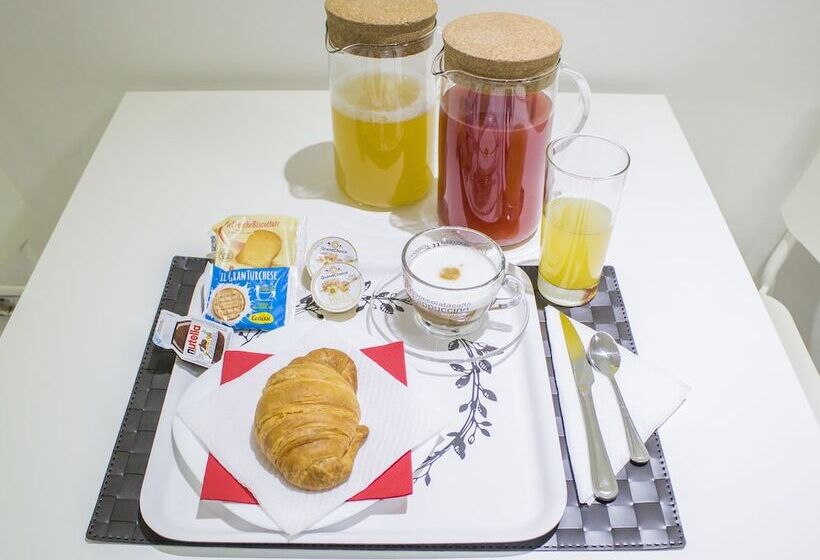 פונדק Tiburtina Royal Suites