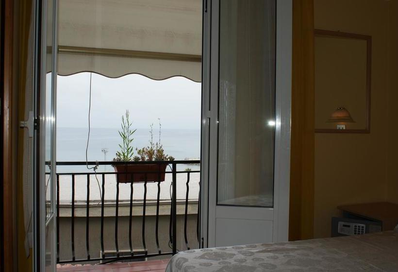 酒店 Albergo La Pineta