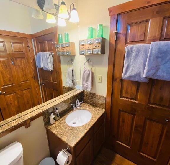 فندق All Seasons Treehouse Village