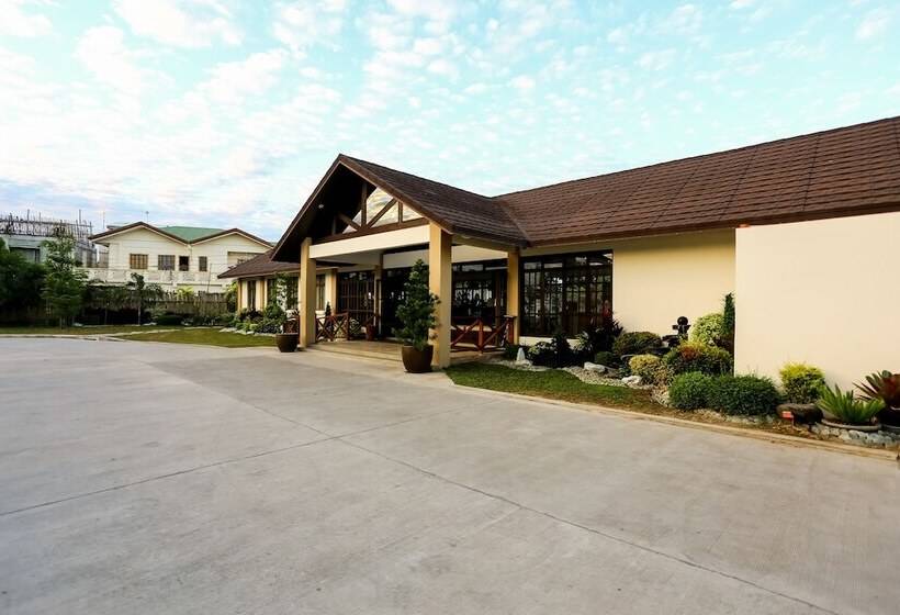 هتل Aureo La Union