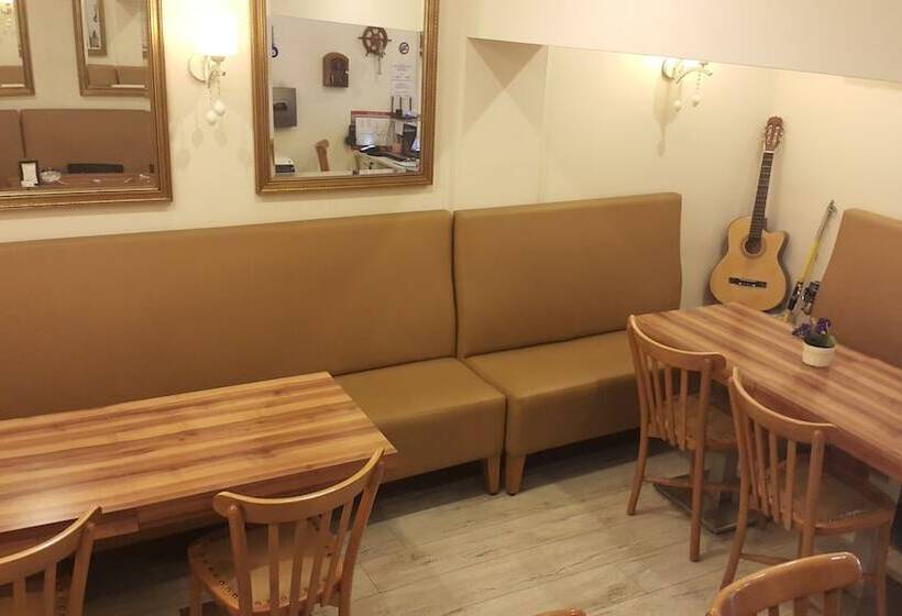 هتل Barba Rossa Residence