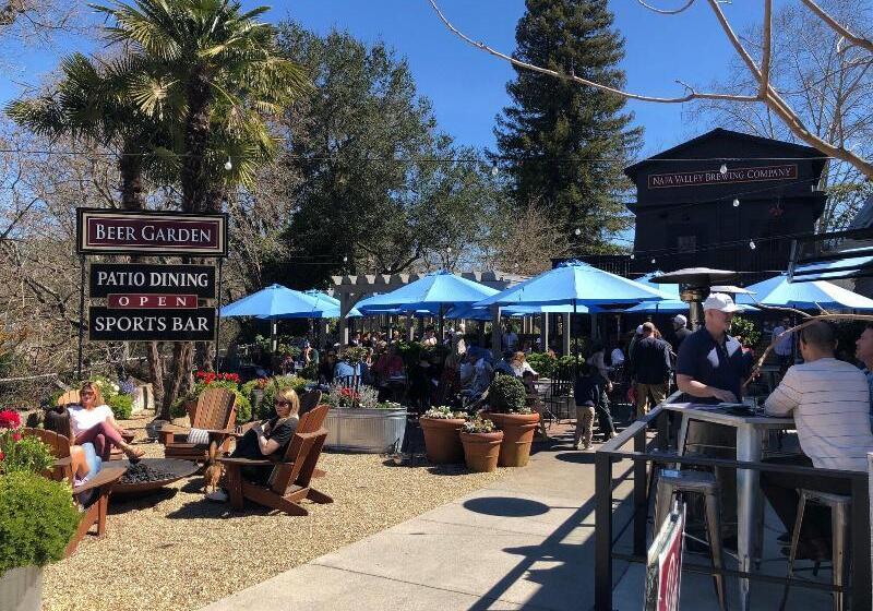 ホテル Calistoga Inn Restaurant And Brewery