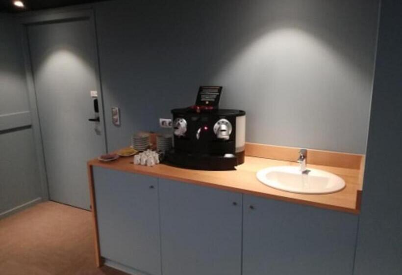 هتل Campanile Le Mans Centre  Gare