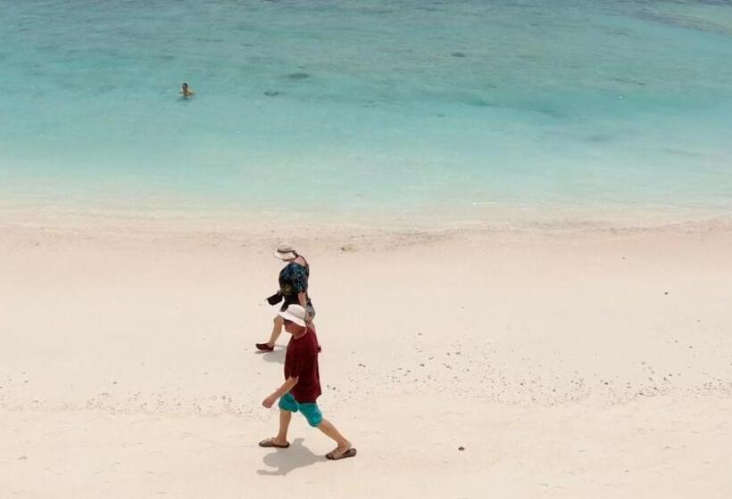 هتل Canopus Retreat Thulusdhoo