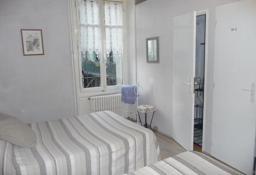 בית מלון כפרי Central