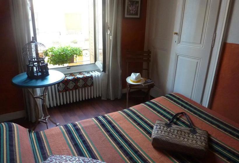 בית מלון כפרי Central