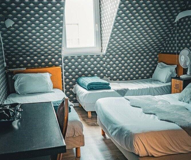 فندق Central Anzac