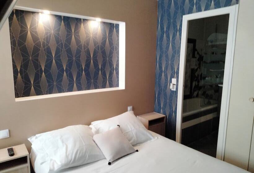 فندق Central Anzac